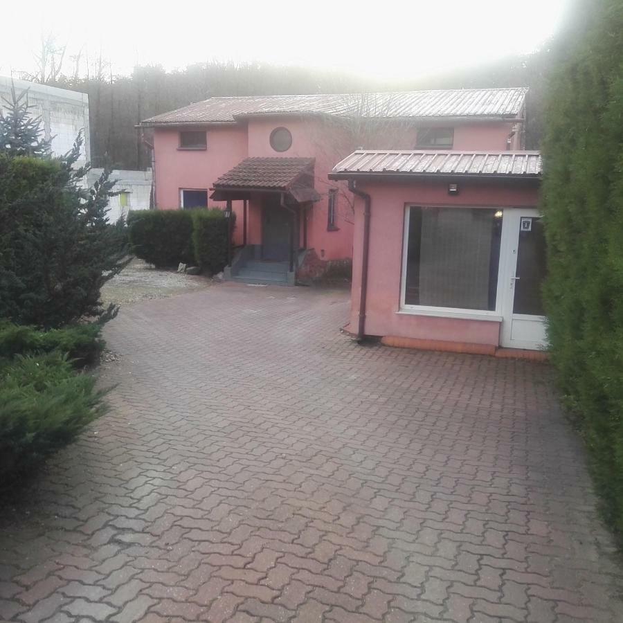 Kwatera Lesna Apartman Poznań Kültér fotó
