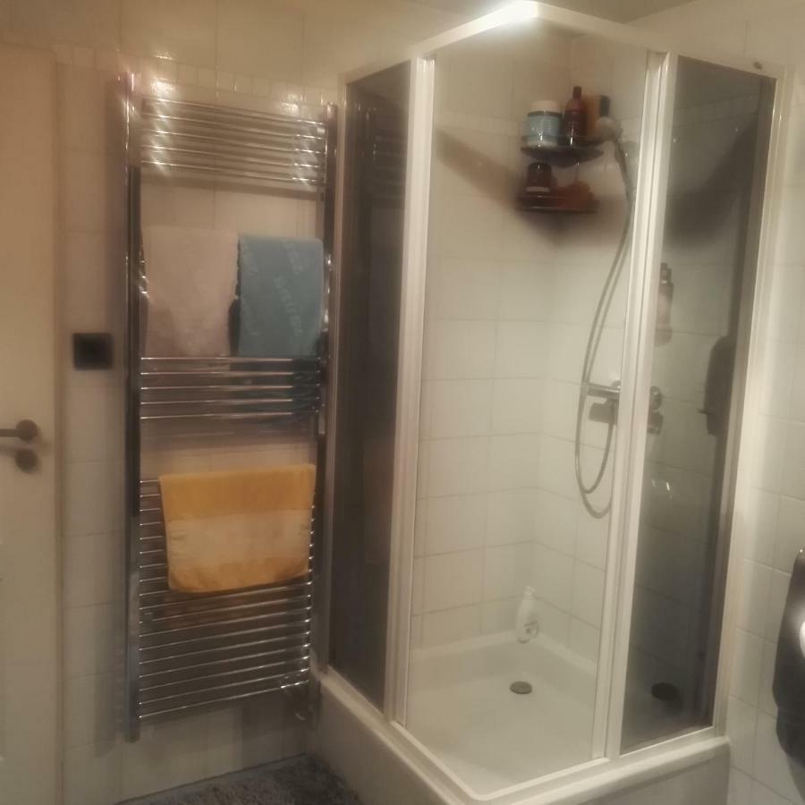 Kwatera Lesna Apartman Poznań Kültér fotó