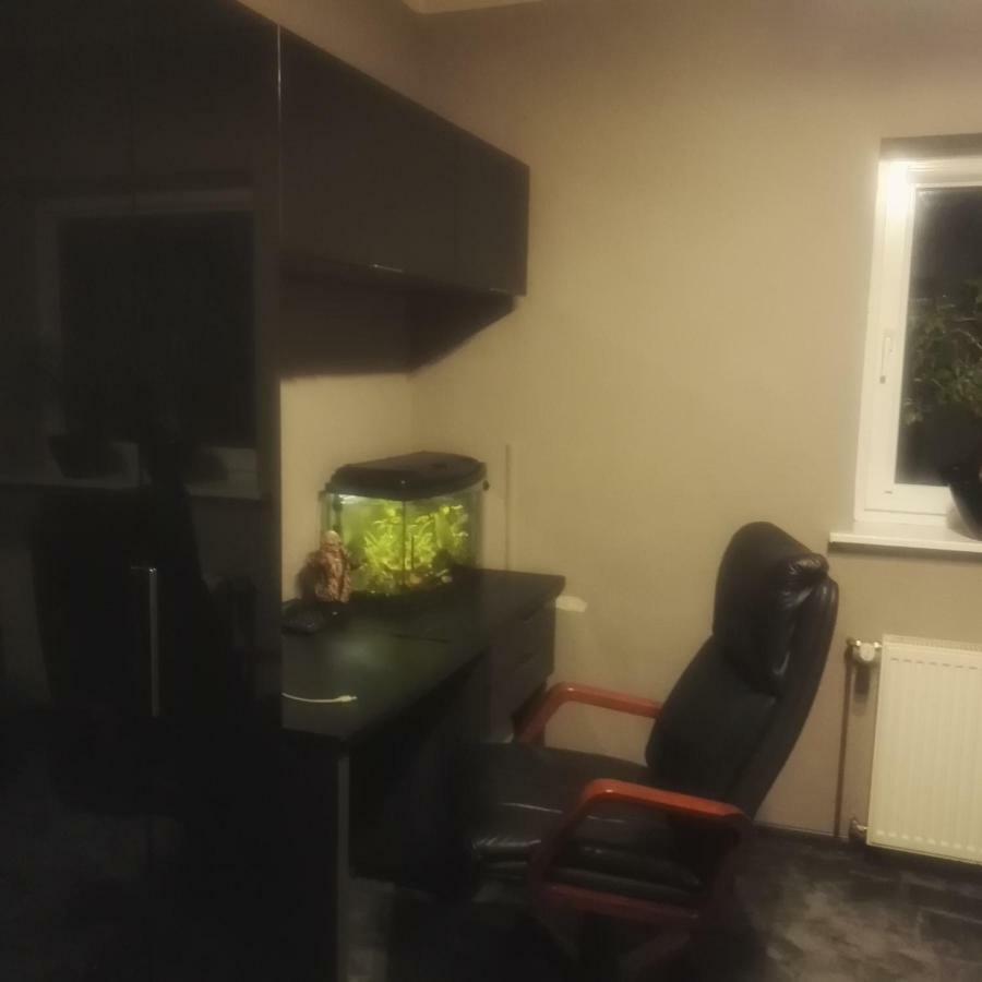 Kwatera Lesna Apartman Poznań Kültér fotó